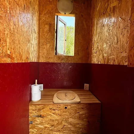 Michas Caravan For 2 The Herd Of Horses From Your Bed Ferienhaus